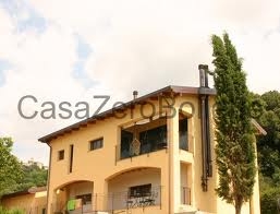 Villa monofamiliare a zero consumi energetici